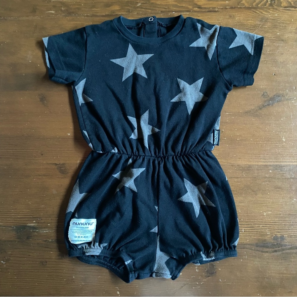 Nununu Kid’s Black Mauve Star Cotton Romper Snap Back Size 3-4